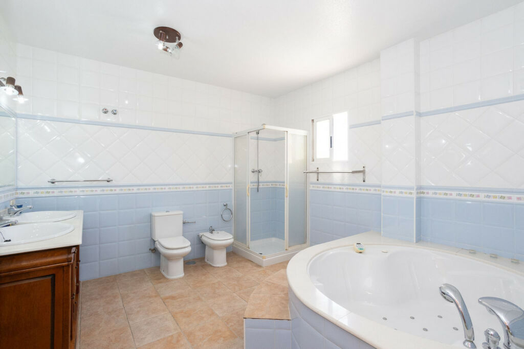 Detached Villa La Siesta Alicante - image 25
