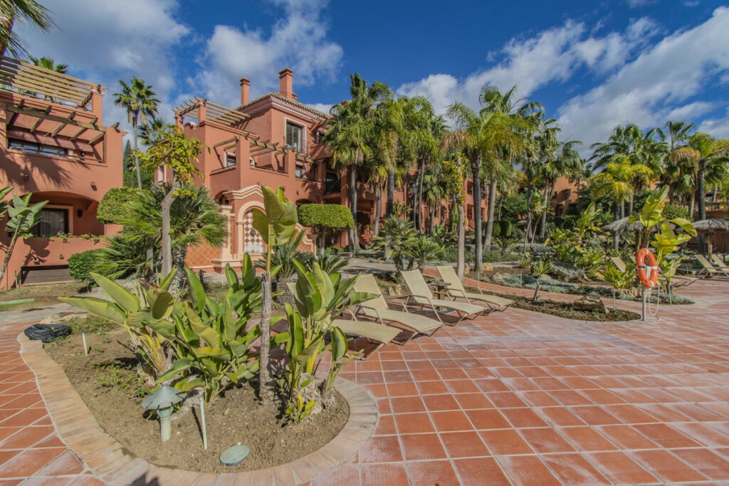 Ground Floor Apartment Puerto Banús Málaga - image 25