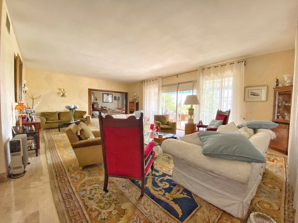 Detached Villa Marbella Málaga - image 25