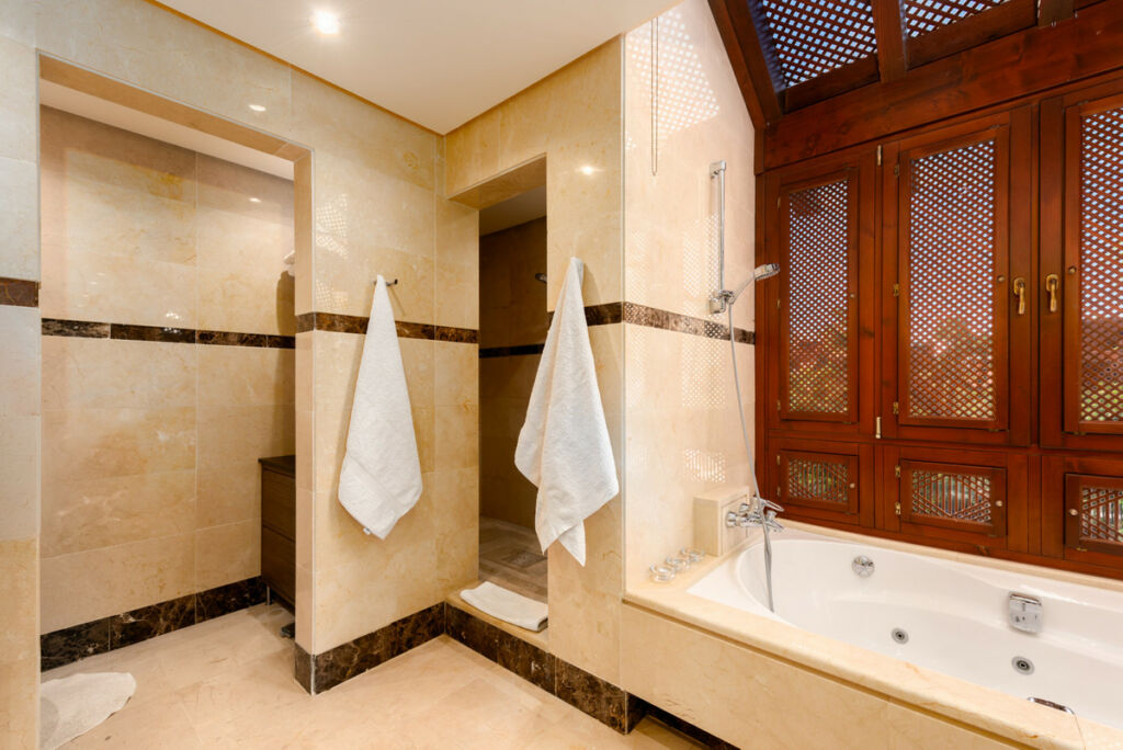 Penthouse Duplex Nueva Andalucía Málaga - image 25