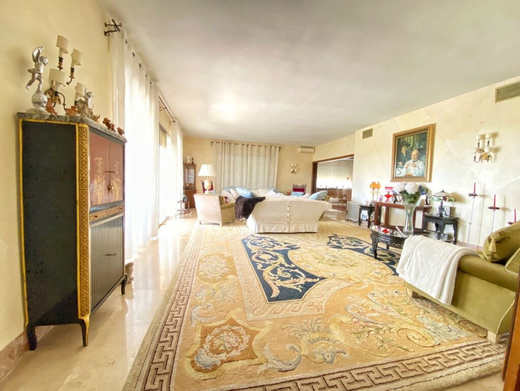 Detached Villa Marbella Málaga - image 26
