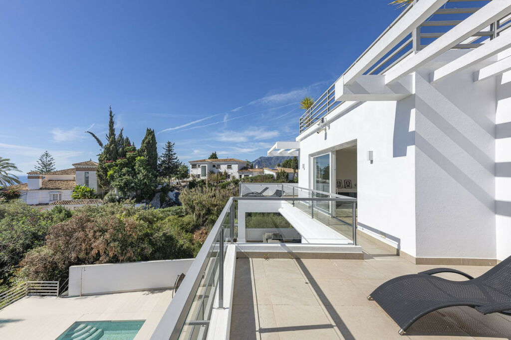 Detached Villa El Rosario Málaga - image 28