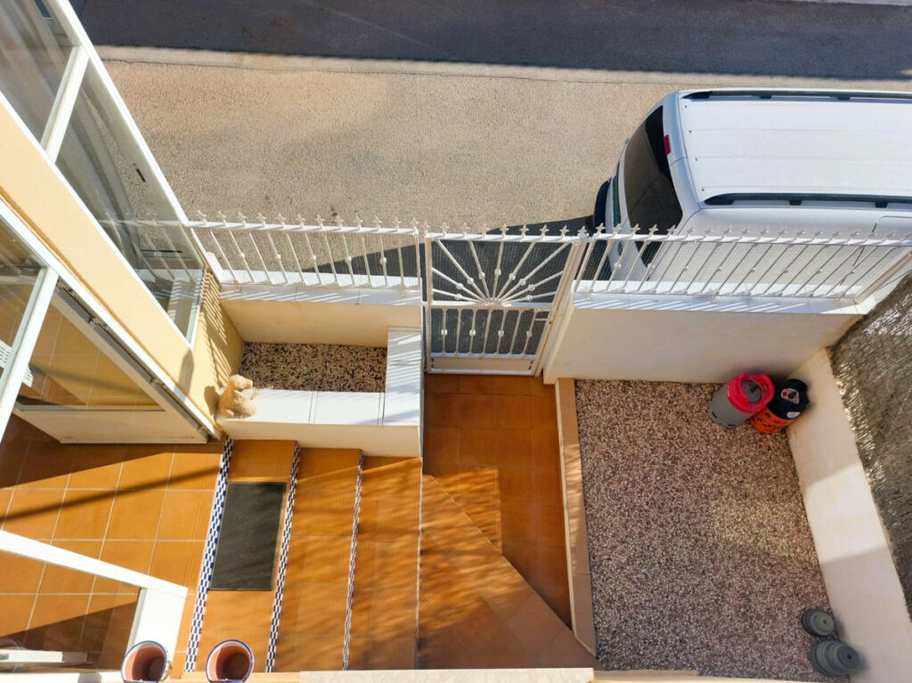 Townhouse Torrevieja Alicante - image 27