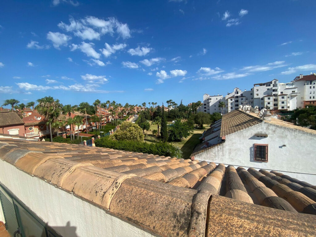 Townhouse Estepona Málaga - image 27