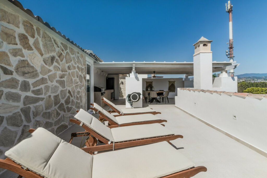 Penthouse Nueva Andalucía Málaga - image 27