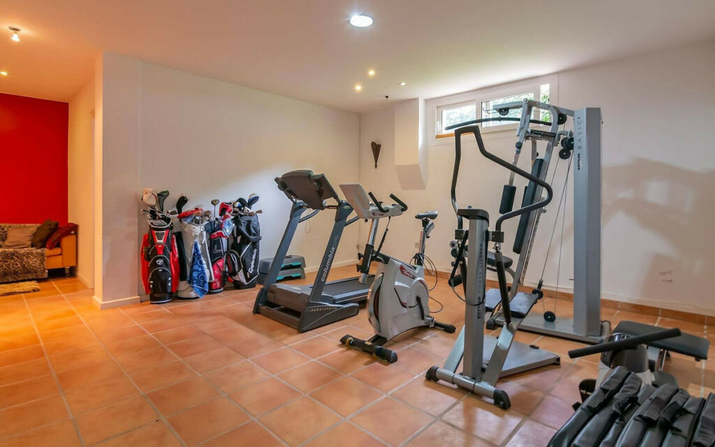 Detached Villa Sotogrande Cádiz - image 28