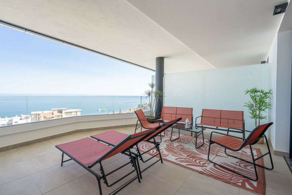 Middle Floor Apartment Fuengirola Málaga - image 28