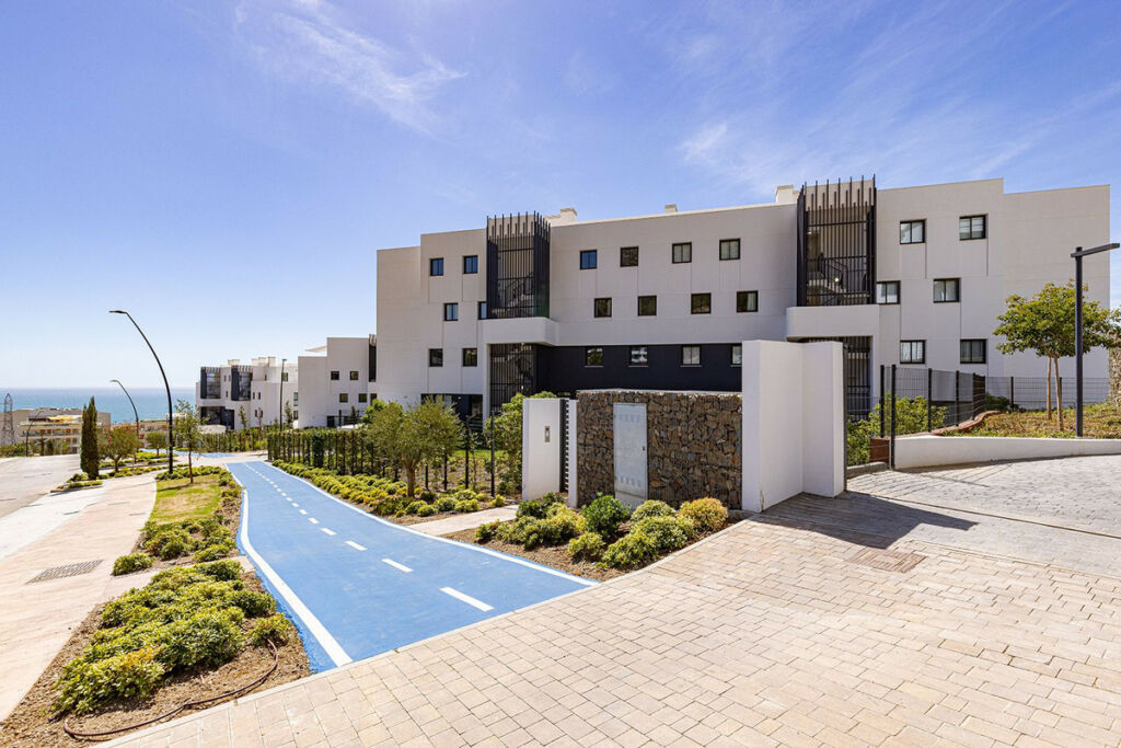 Penthouse Fuengirola Málaga - image 28