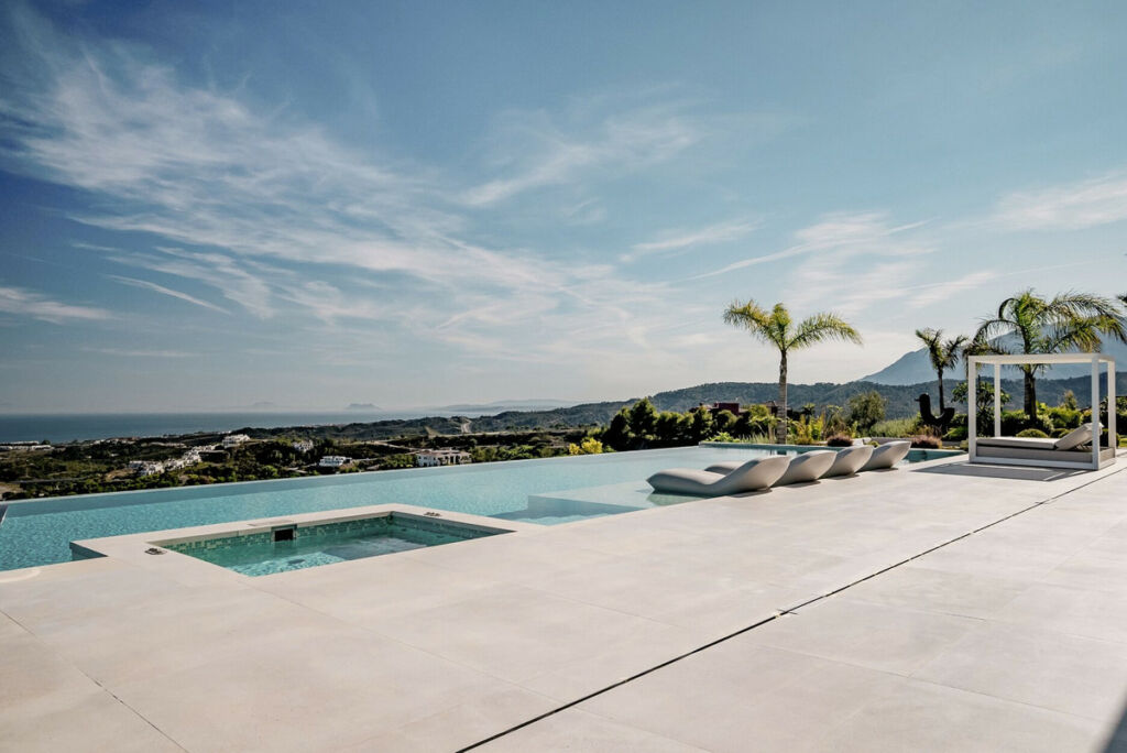 Detached Villa Benahavís Málaga - image 29