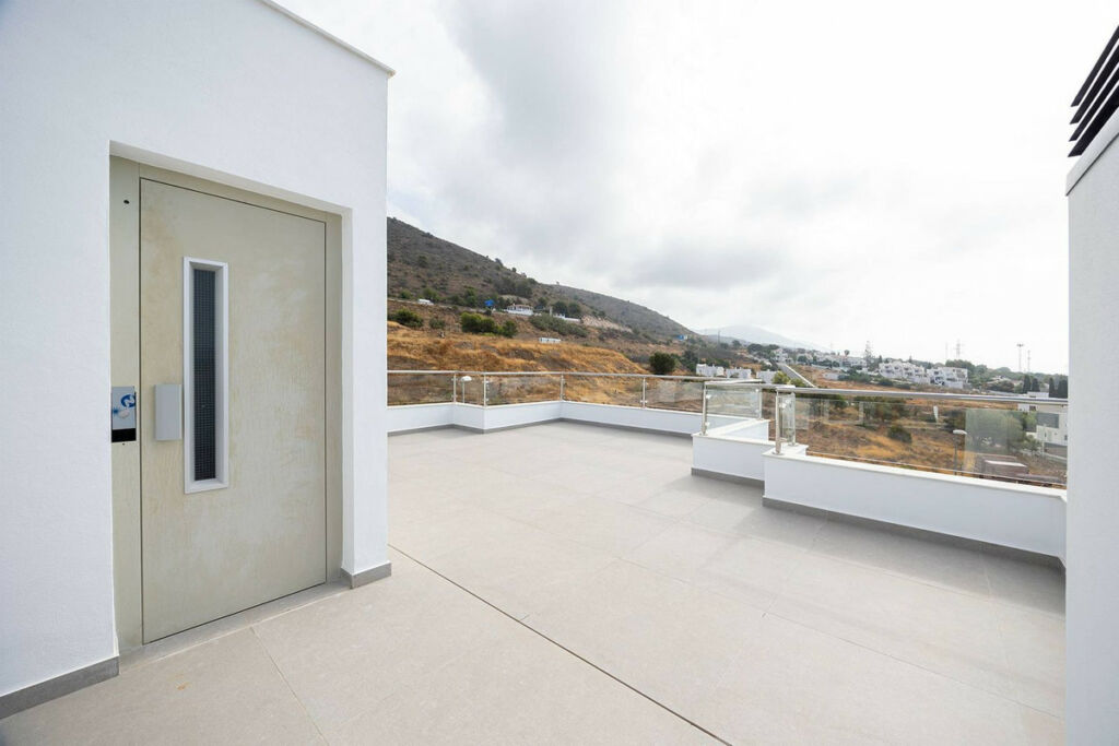 Detached Villa Nerja Málaga - image 29