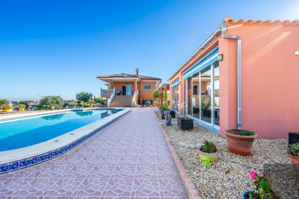 Detached Villa Benejuzar Alicante - image 29