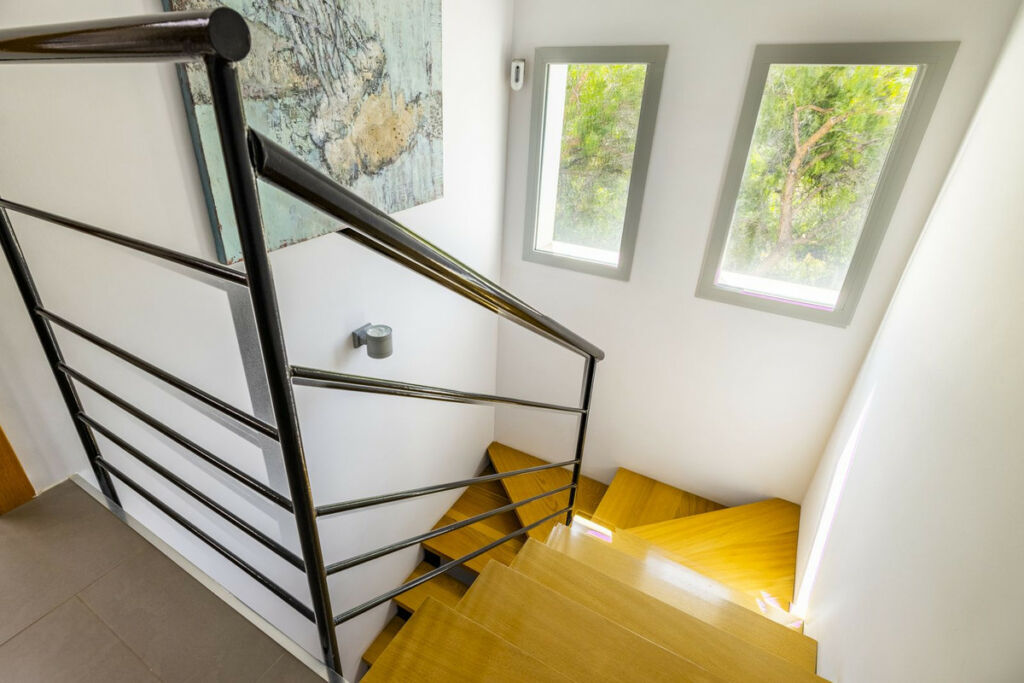 Detached Villa Sayalonga Málaga - image 30