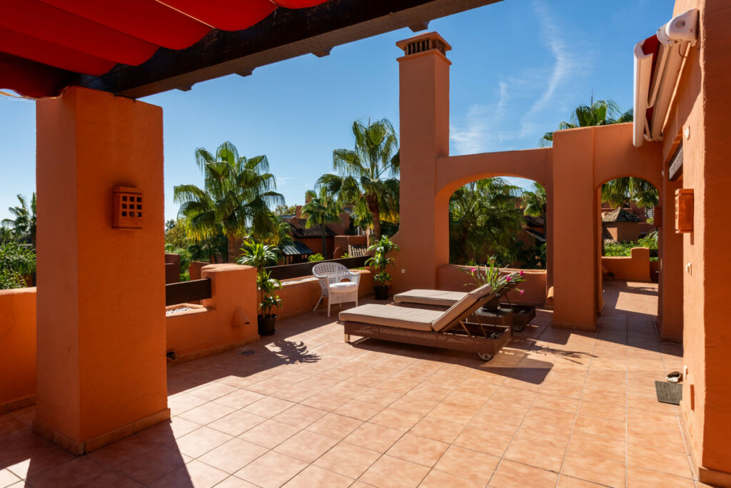 Penthouse Duplex Nueva Andalucía Málaga - image 29