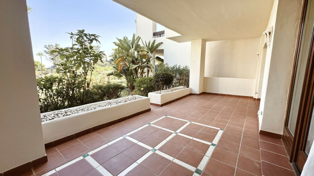 Ground Floor Apartment Estepona Málaga - image 42