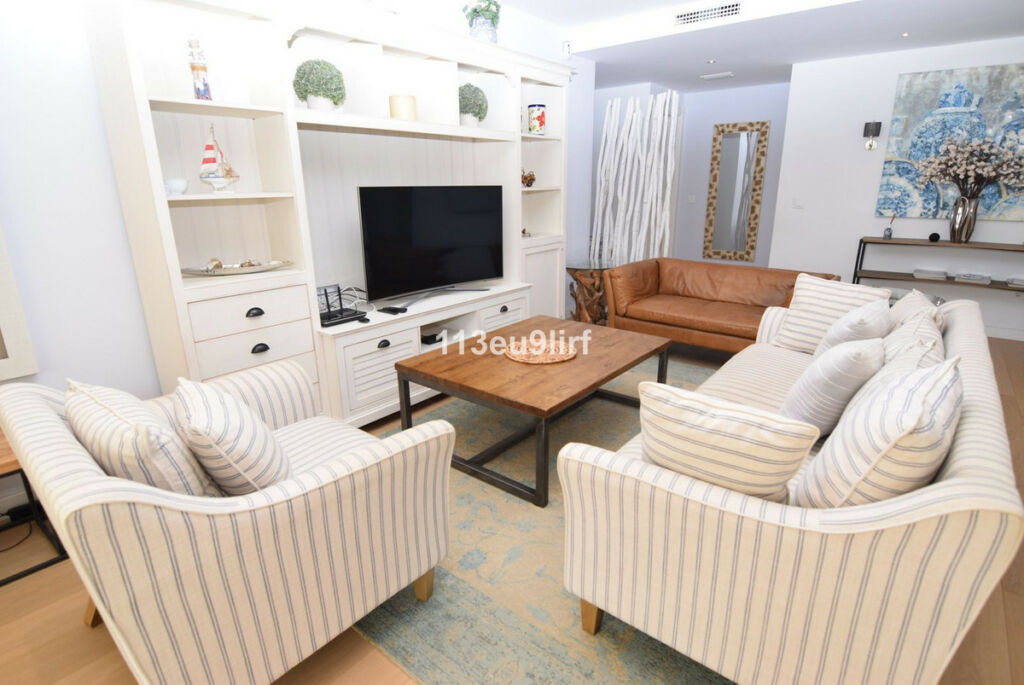 Ground Floor Apartment La Cala de Mijas Málaga - image 3