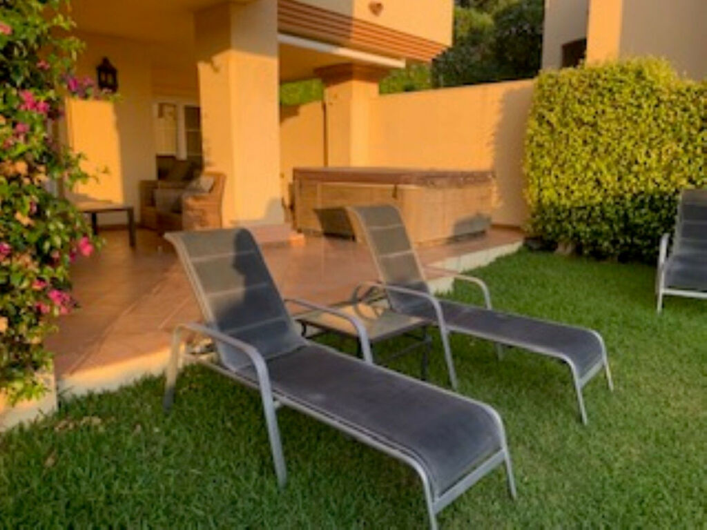 Ground Floor Apartment Marbella Málaga - image 3