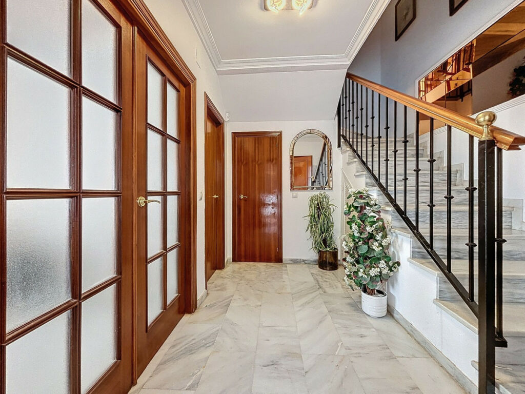 Semi-Detached House Rincón de la Victoria Málaga - image 3
