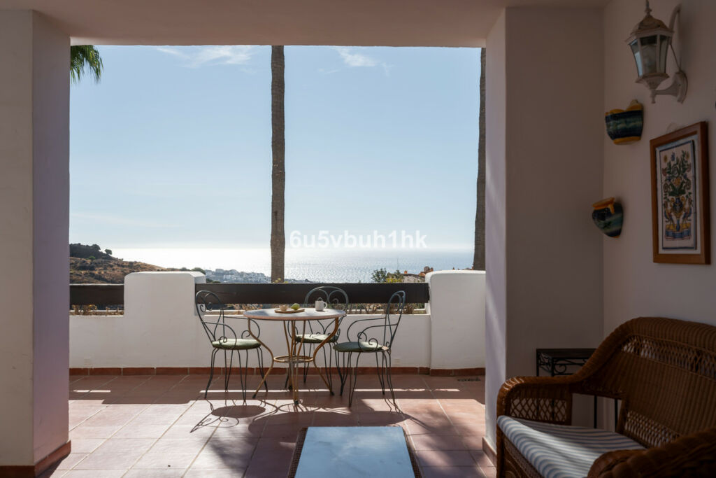 Ground Floor Apartment Mijas Costa Málaga - image 3