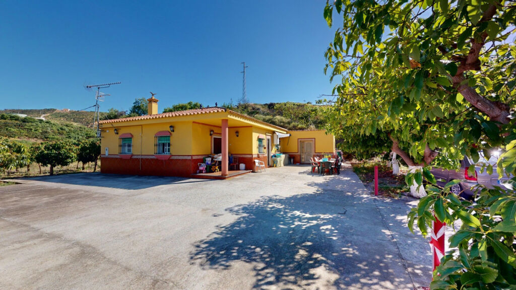Detached Villa Vélez-Málaga Málaga - image 3
