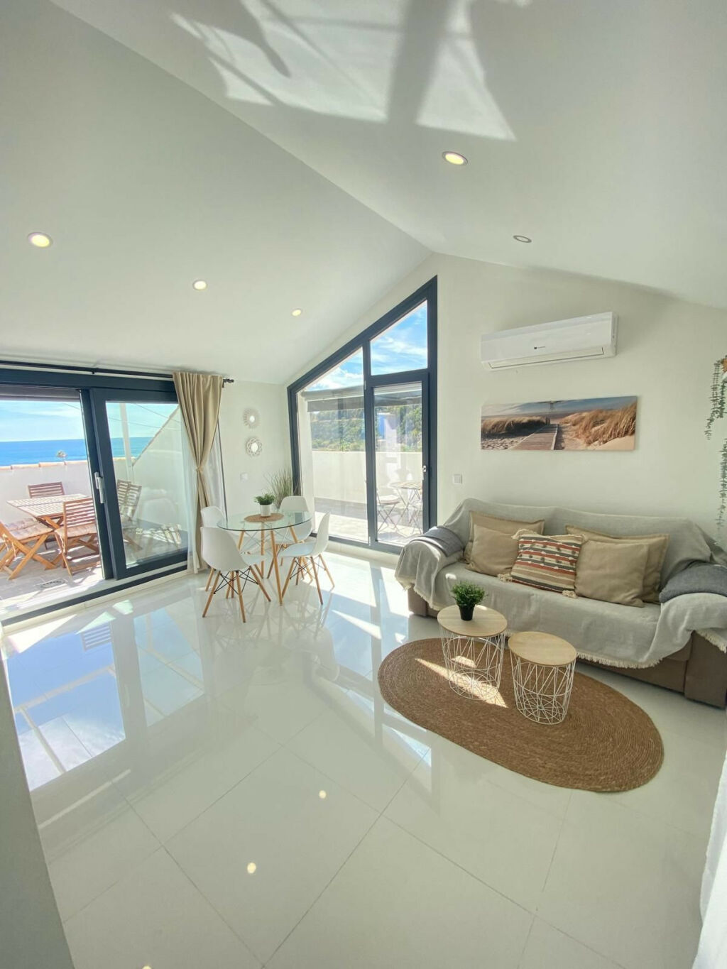 Penthouse Manilva Málaga - image 6