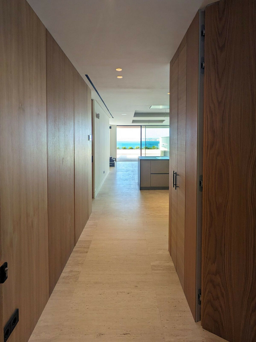 Middle Floor Apartment Estepona Málaga - image 3
