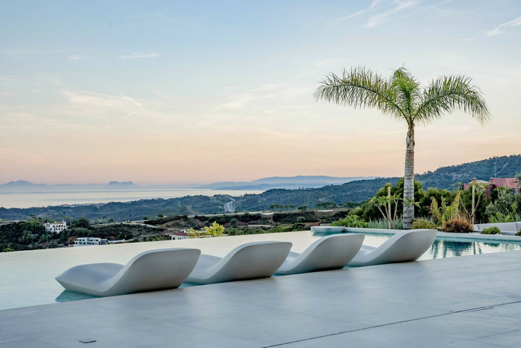 Detached Villa Benahavís Málaga - image 30