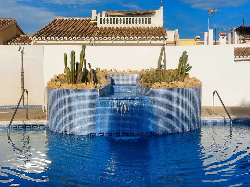 Townhouse Torrevieja Alicante - image 30