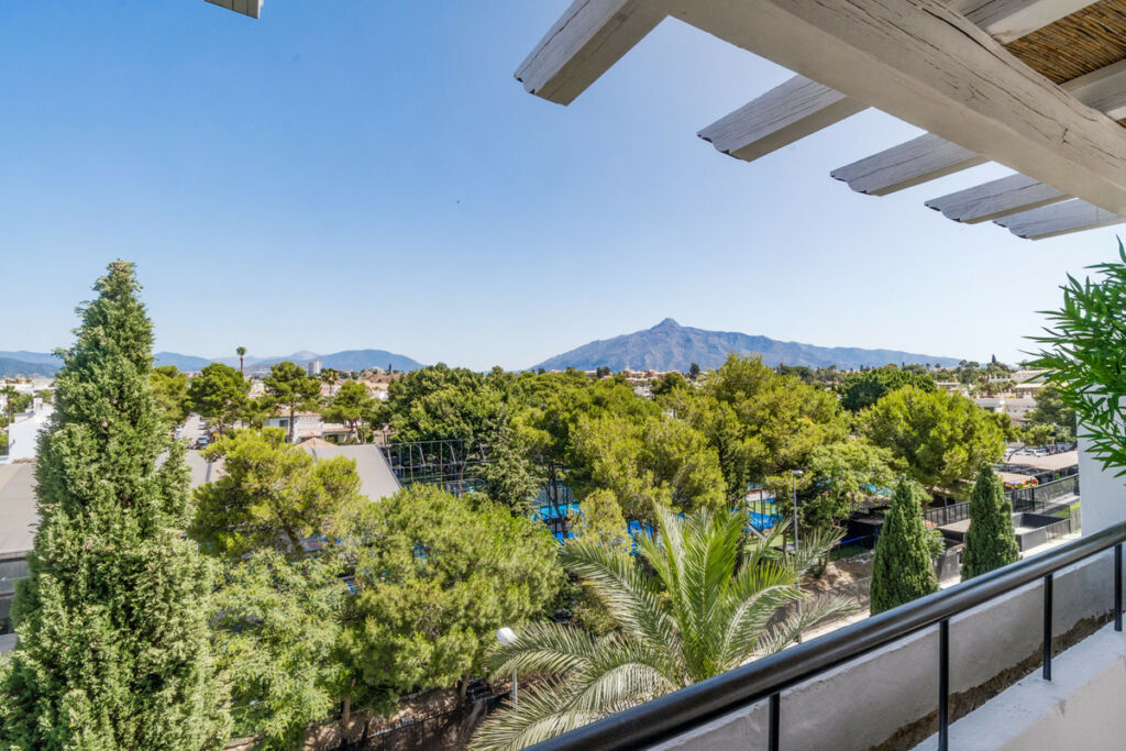 Penthouse Nueva Andalucía Málaga - image 30