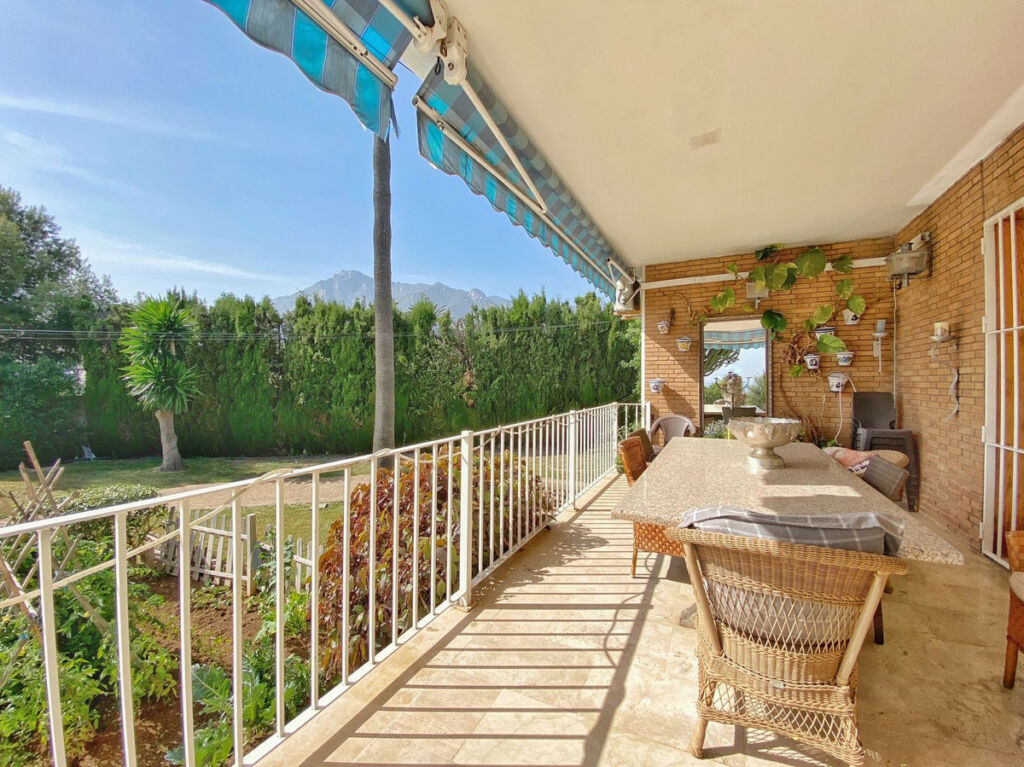 Detached Villa Marbella Málaga - image 31