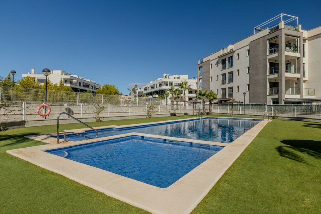 Ground Floor Apartment Villamartin Alicante - image 30