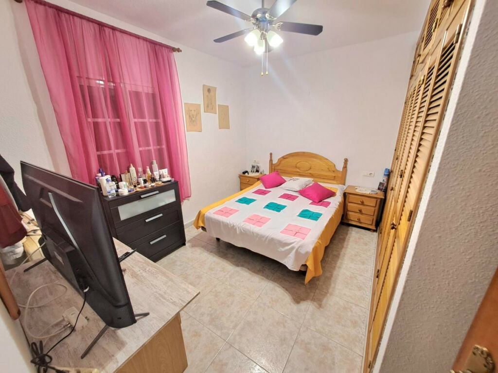 Middle Floor Apartment Fuengirola Málaga - image 31