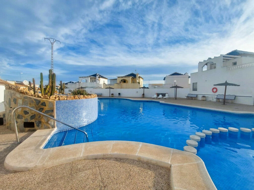 Townhouse Torrevieja Alicante - image 31