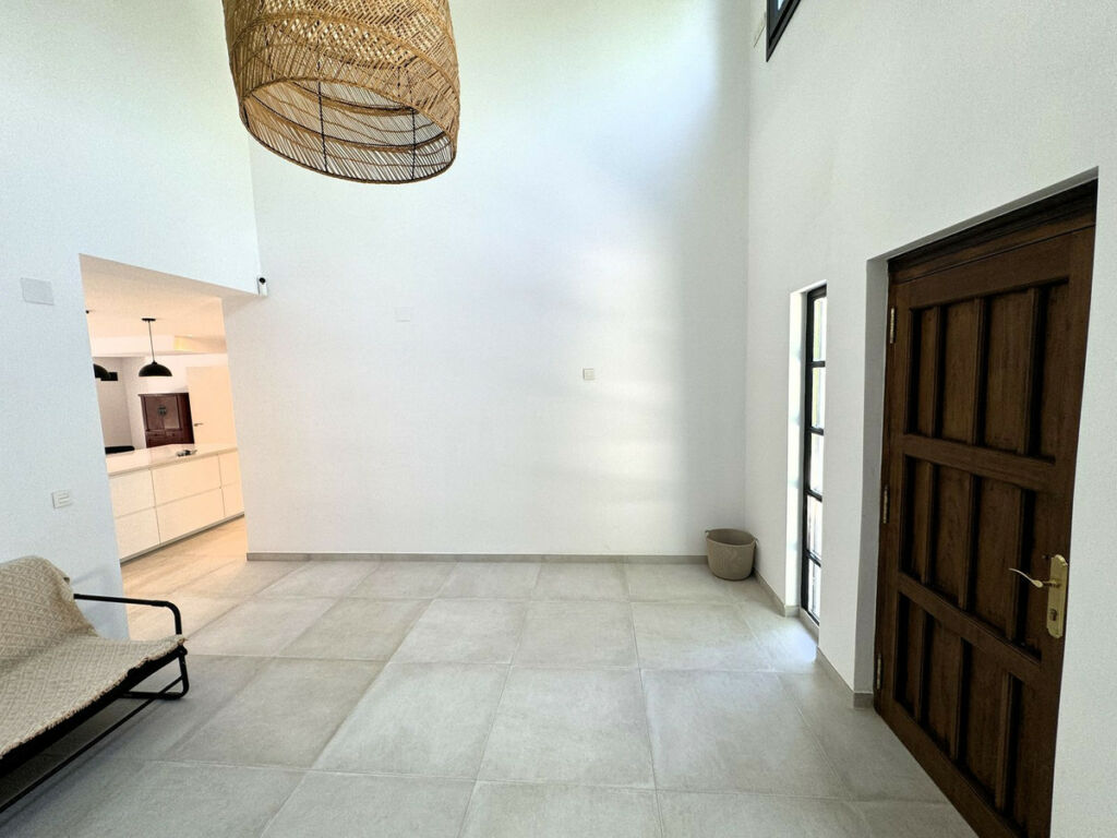 Detached Villa Marbesa Málaga - image 32