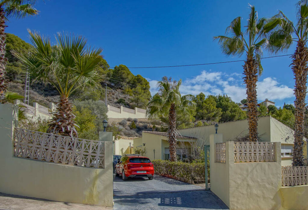 Detached Villa Altea Alicante - image 32