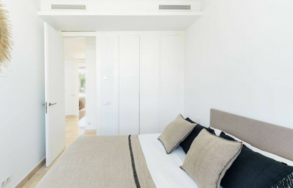 Townhouse Río Real Málaga - image 32
