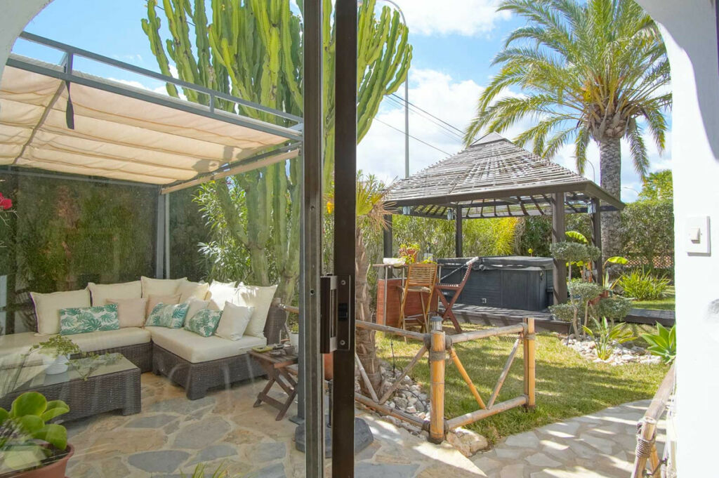 Detached Villa Els Poblets Alicante - image 32