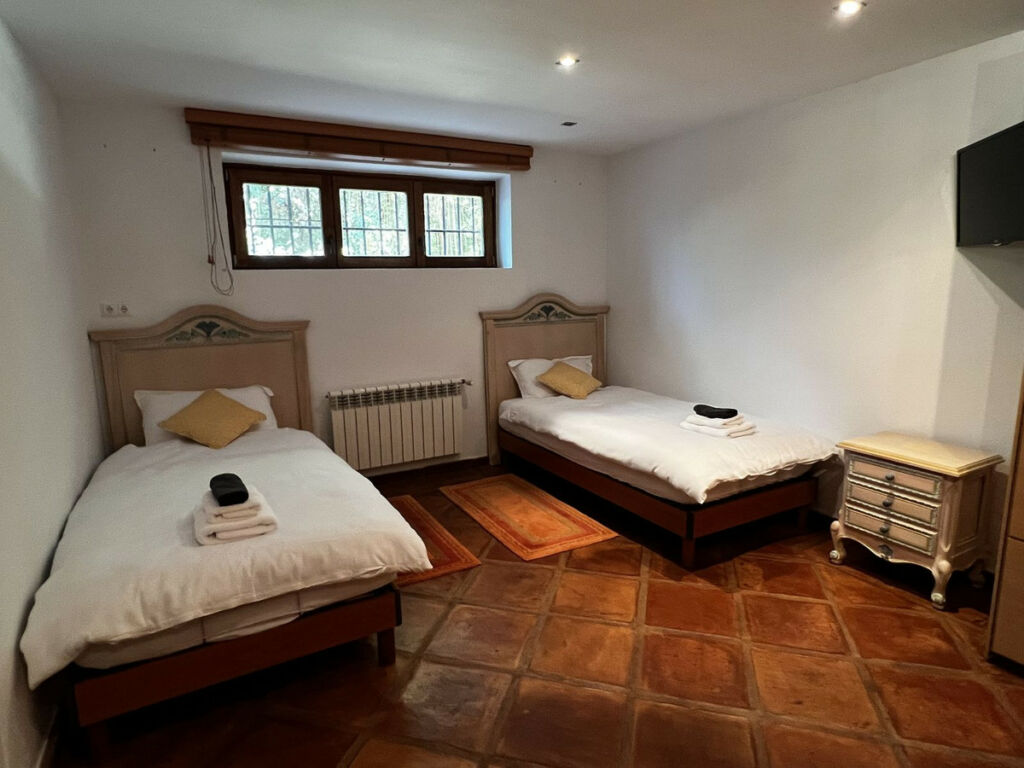 Detached Villa Marbesa Málaga - image 32