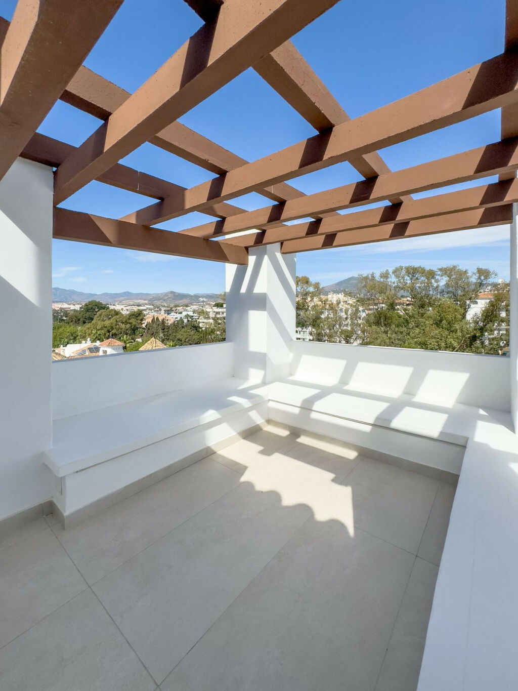 Penthouse Puerto Banús Málaga - image 19