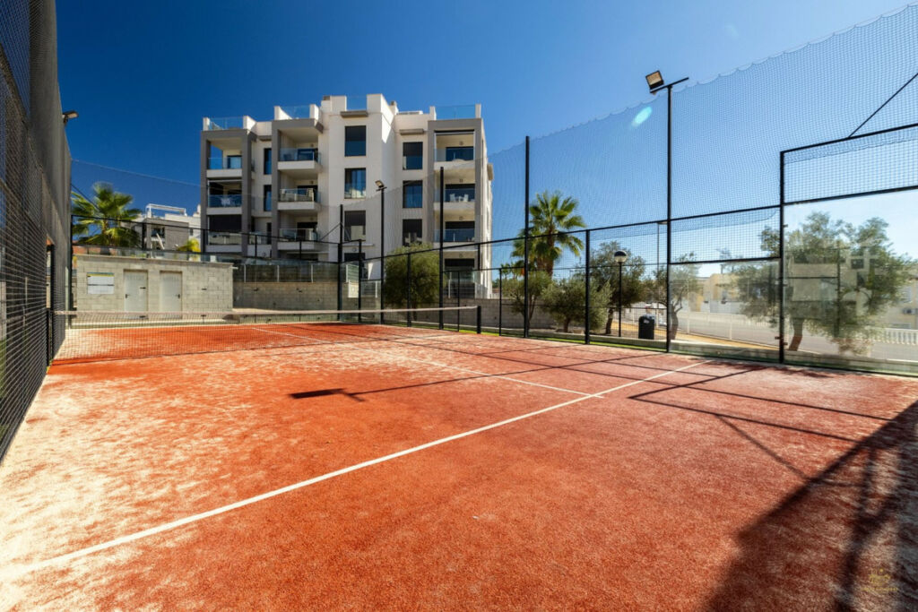 Ground Floor Apartment Villamartin Alicante - image 31