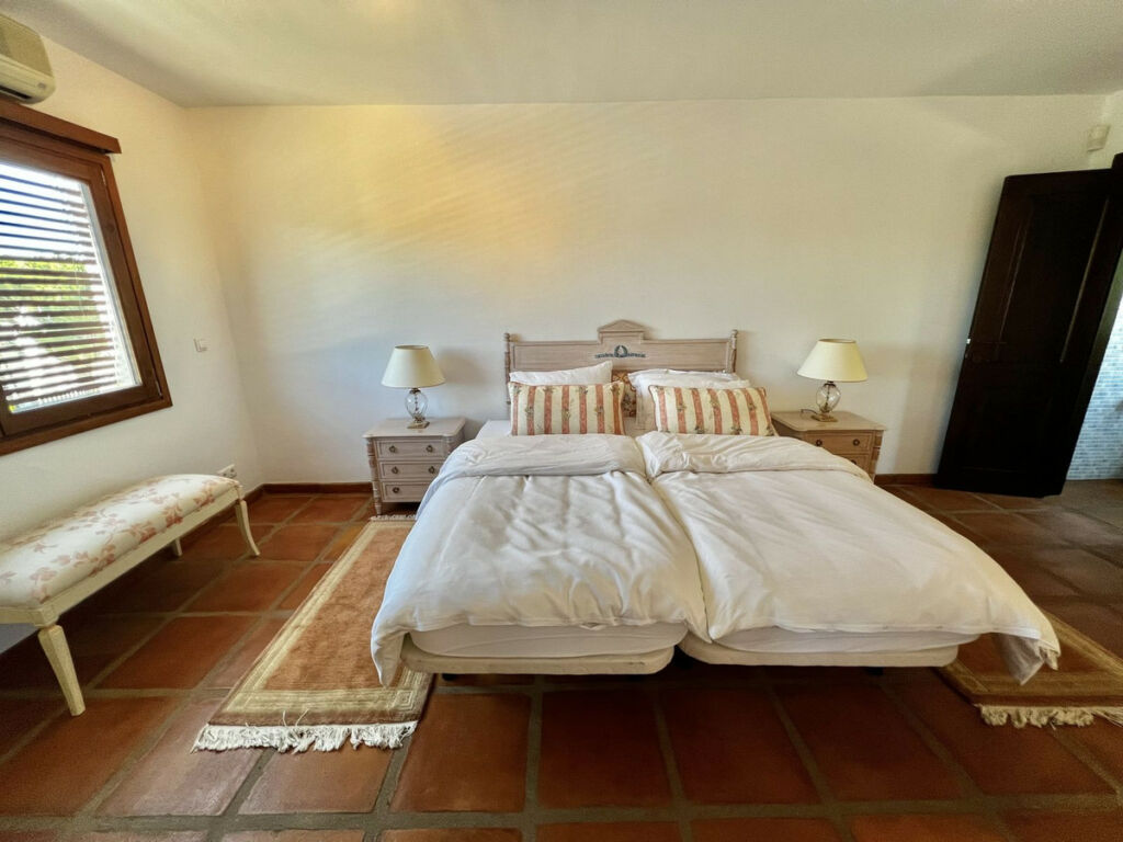 Detached Villa Marbesa Málaga - image 33