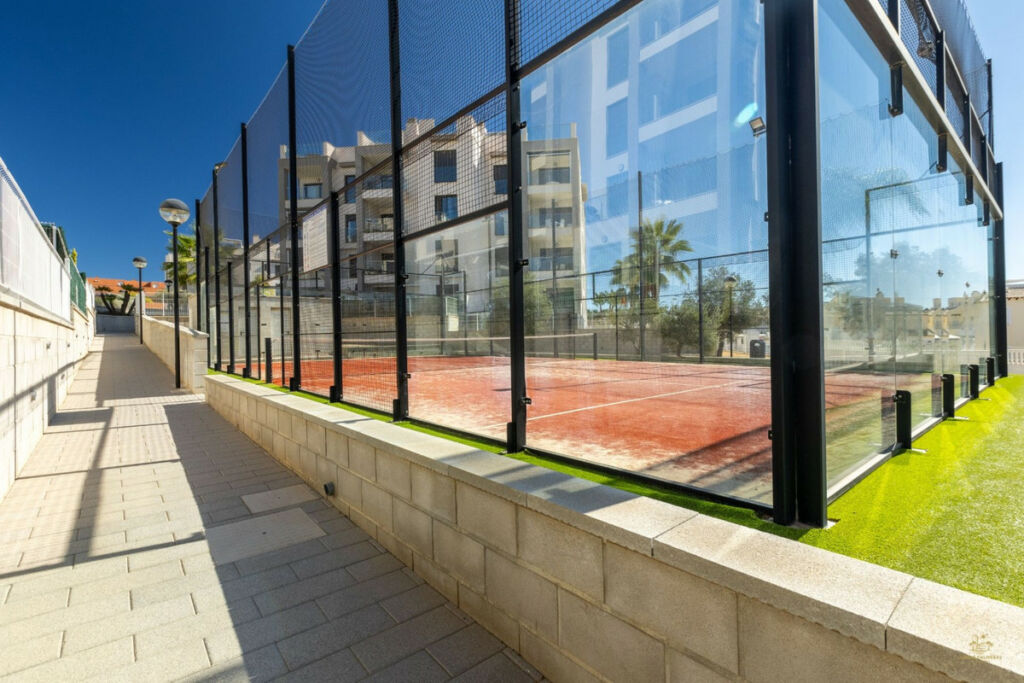 Ground Floor Apartment Villamartin Alicante - image 32