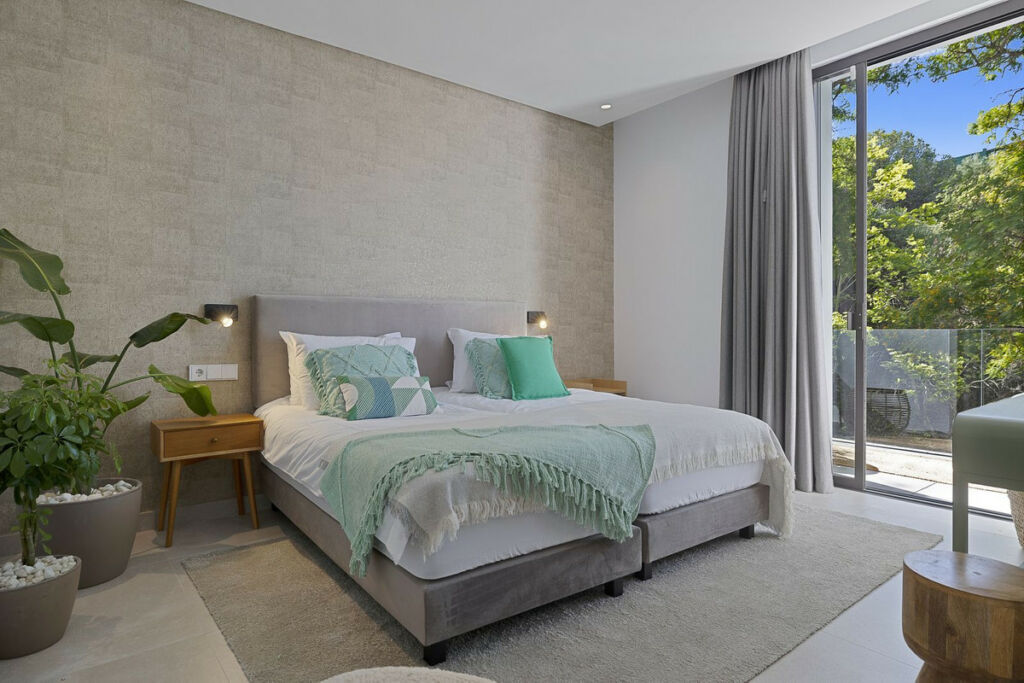 Detached Villa Marbella Málaga - image 33
