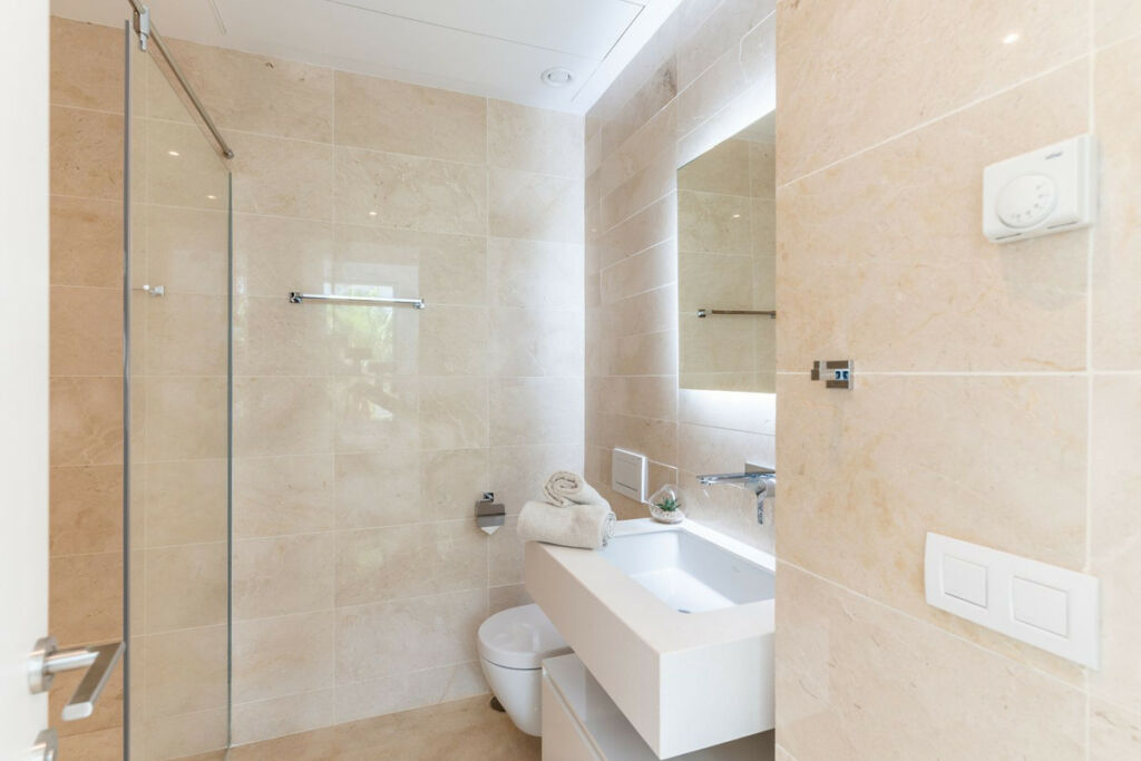 Townhouse Río Real Málaga - image 34