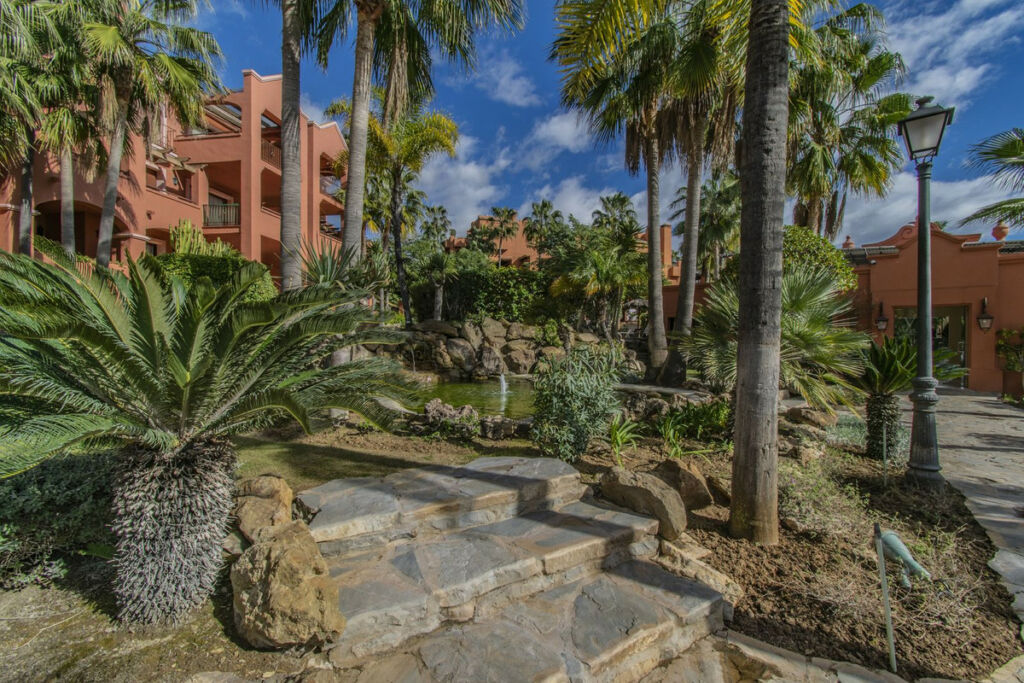 Ground Floor Apartment Puerto Banús Málaga - image 34