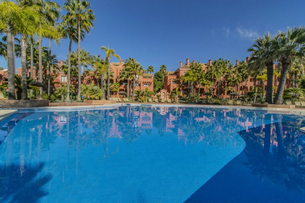 Ground Floor Apartment Puerto Banús Málaga - image 35