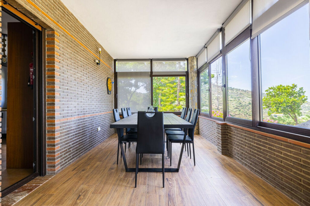 Detached Villa Sayalonga Málaga - image 35