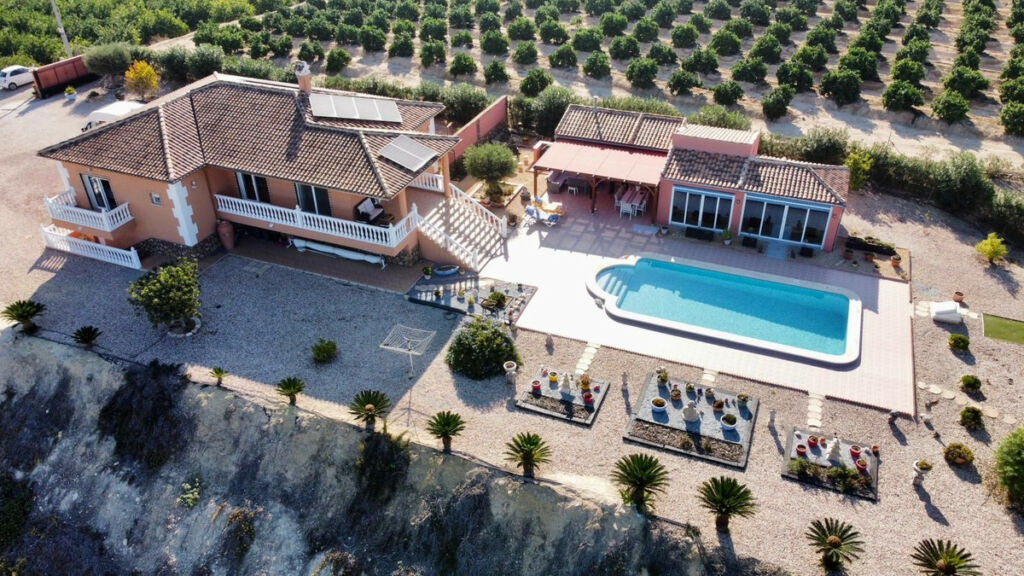 Detached Villa Benejuzar Alicante - image 35