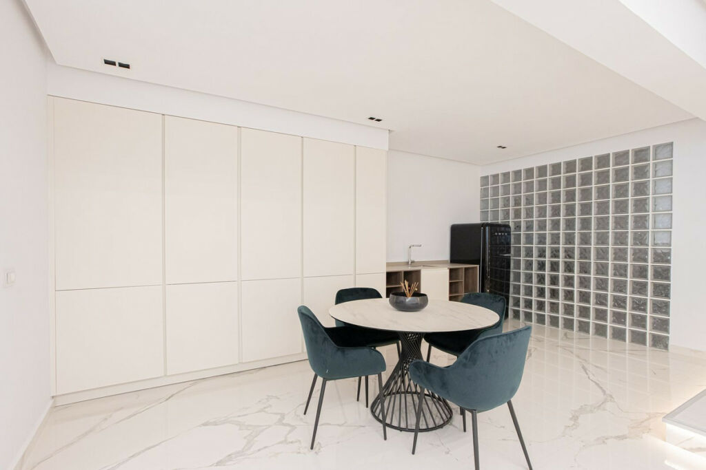 Townhouse The Golden Mile Málaga - image 35