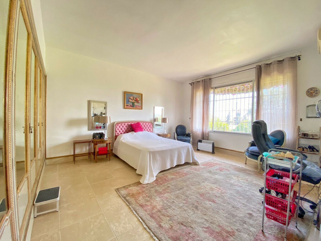 Detached Villa Marbella Málaga - image 35