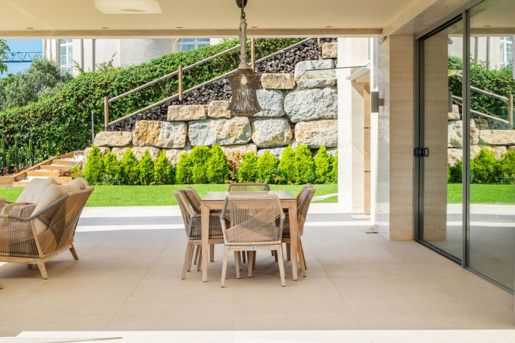 Detached Villa Benahavís Málaga - image 36